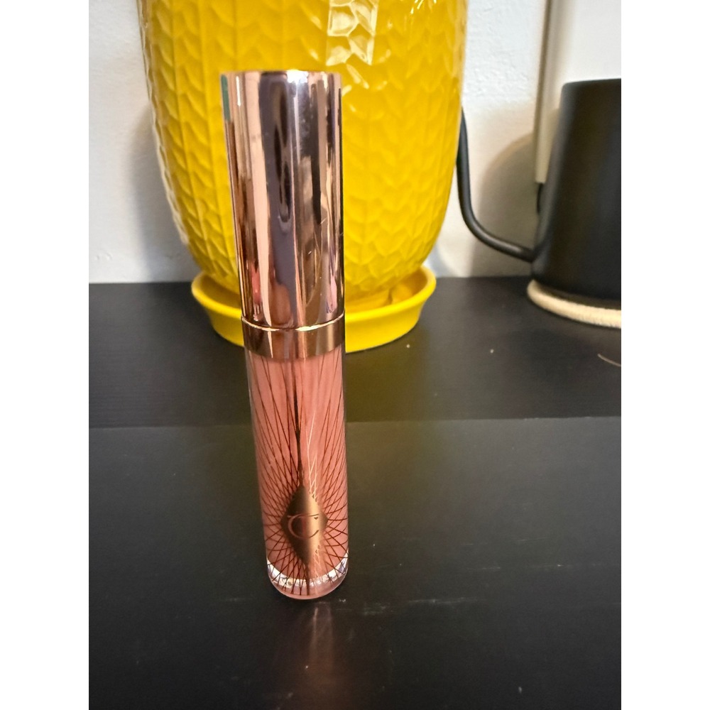 Charlotte Tilbury Lip Lustre Luxe Color Lasting Lip Gloss Pillow Talk new